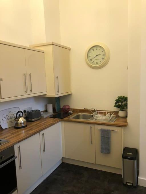 Fusilier Apartment Wrexham City Exteriér fotografie